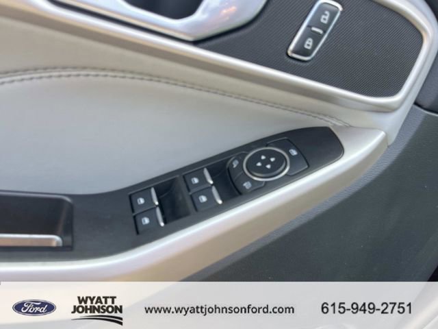 Certified 2023 Ford Explorer XLT w/ Equipment Group 202A AWD/4WD image 28