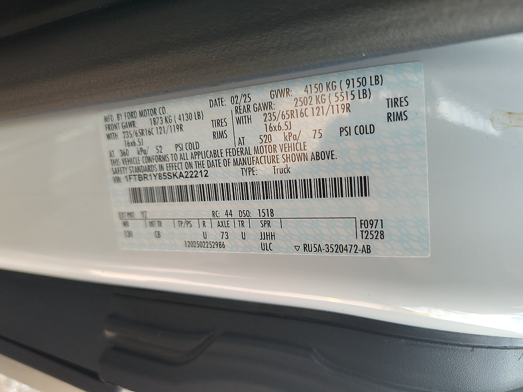 Certified 2025 Ford Transit 250 Low Roof w/ Exterior Upgrade Package RWD image 32