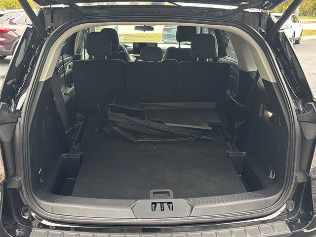 Certified 2025 Ford Explorer Active AWD/4WD image 29