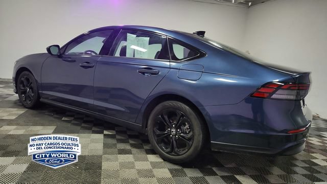 Used 2025 Honda Accord SE image 5