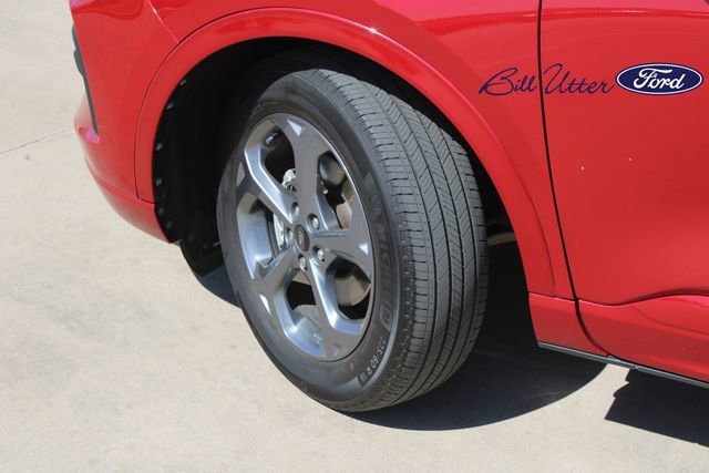 Certified 2023 Ford Escape ST-Line w/ Tech Pack #1 image 9