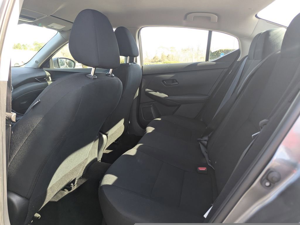 Used 2024 Nissan Sentra S image 17