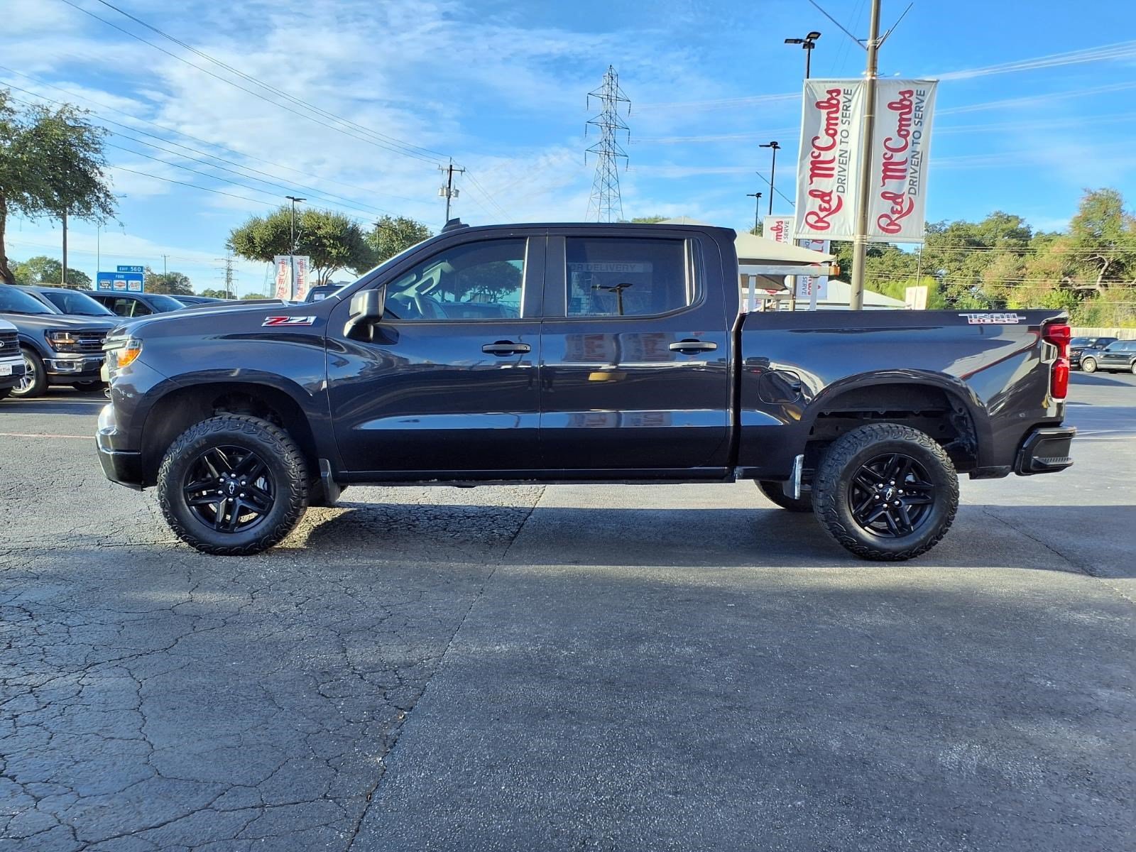 Used 2024 Chevrolet Silverado 1500 Custom Trail Boss AWD/4WD image 8