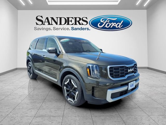 Used 2025 Kia Telluride S AWD/4WD image 1