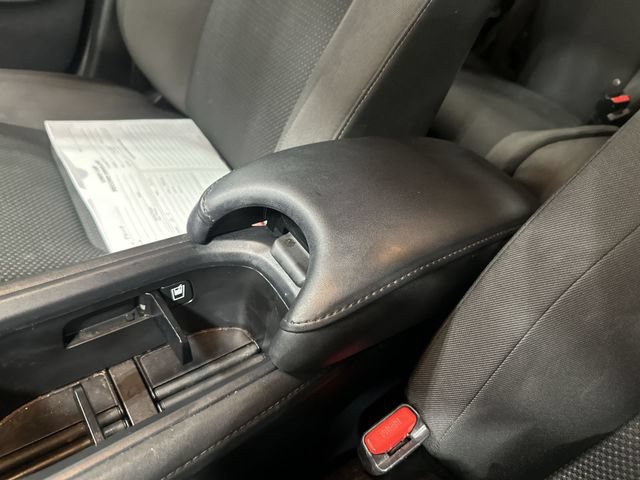 Used 2022 Honda HR-V EX image 28