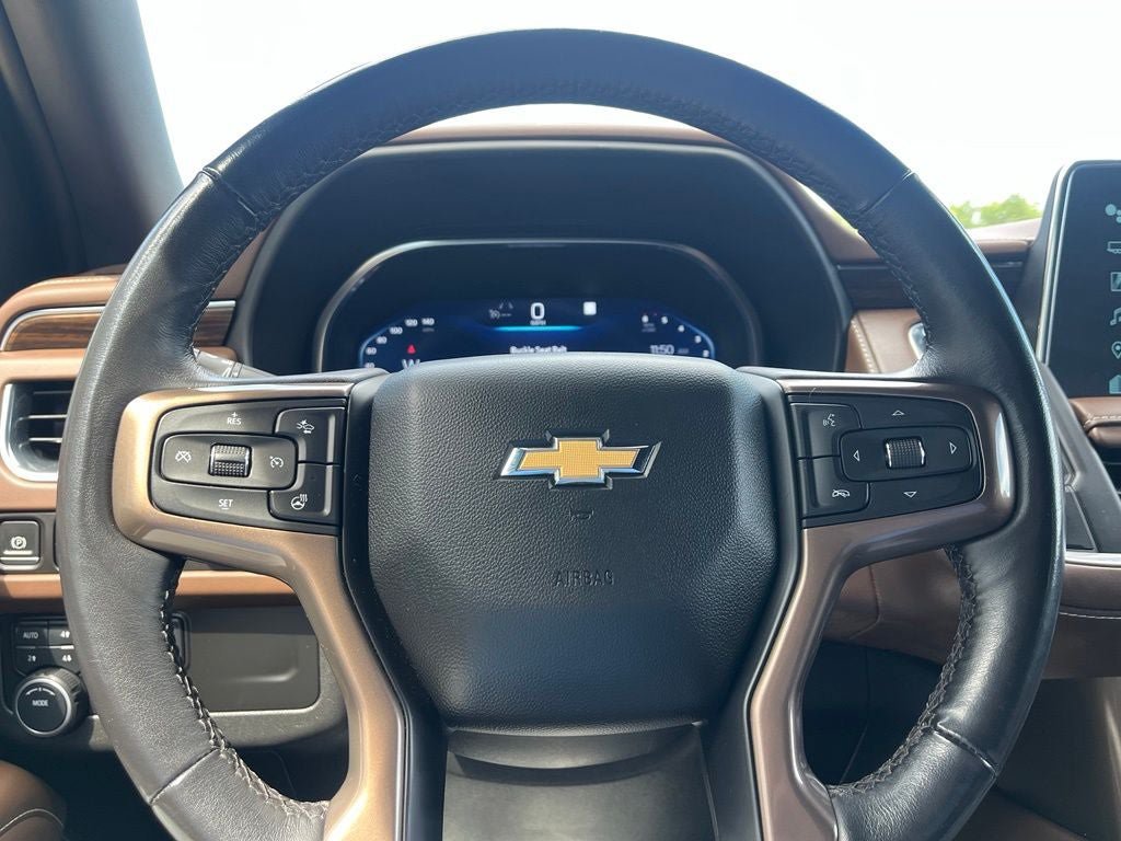 Used 2023 Chevrolet Tahoe High Country AWD/4WD image 26