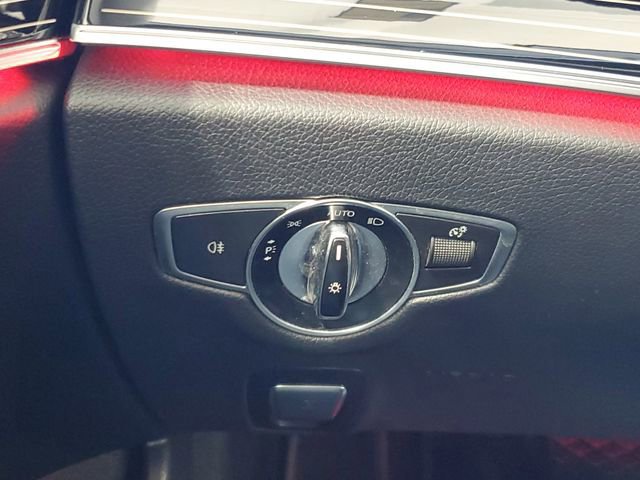 Used 2018 Mercedes-Benz E 400 4MATIC Cabriolet image 11