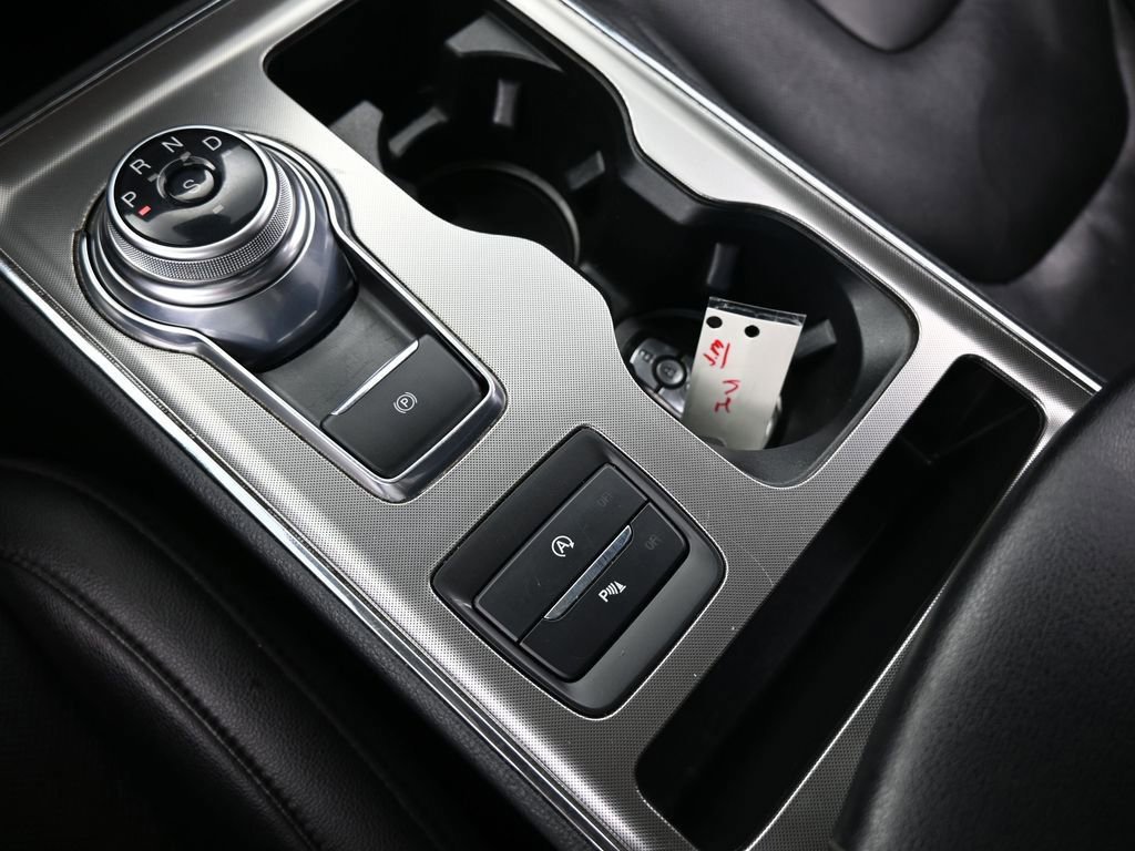 Certified 2022 Ford Edge Titanium w/ Equipment Group 301A image 43