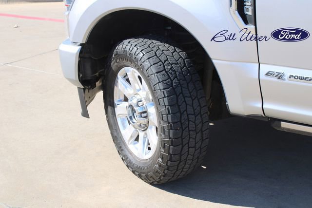 Certified 2020 Ford F250 Platinum w/ FX4 Off-Road Package image 9