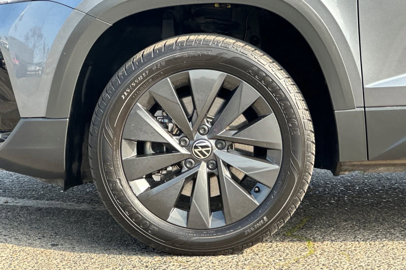 Used 2023 Volkswagen Taos S w/ Driver Assistance Package image 27