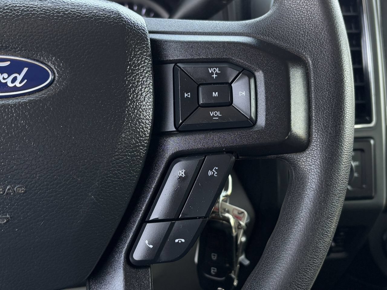 Certified 2022 Ford F250 XLT AWD/4WD image 17