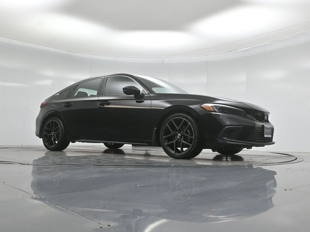 Used 2022 Honda Civic Sport Touring image 2