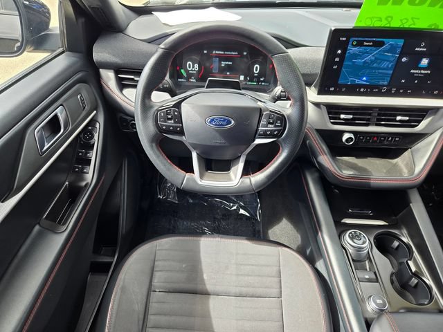 Certified 2025 Ford Explorer ST-Line AWD/4WD image 16