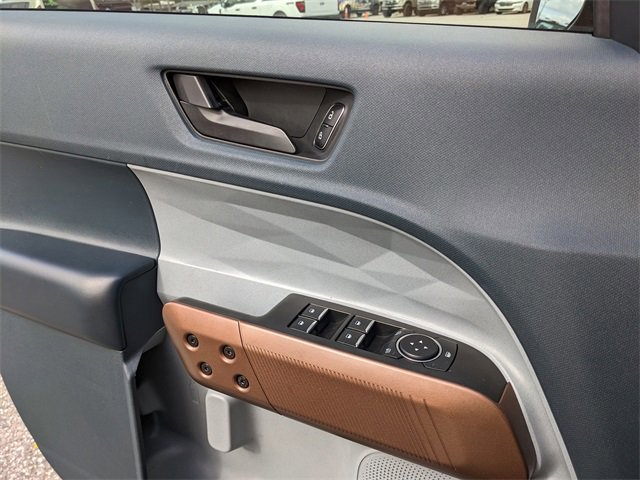 Certified 2023 Ford Maverick Lariat image 20