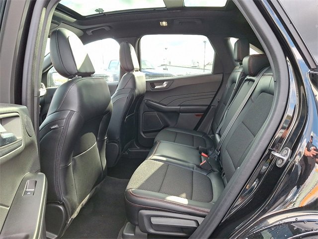 Certified 2024 Ford Escape ST-Line Select w/ Tech Pack #2 image 10