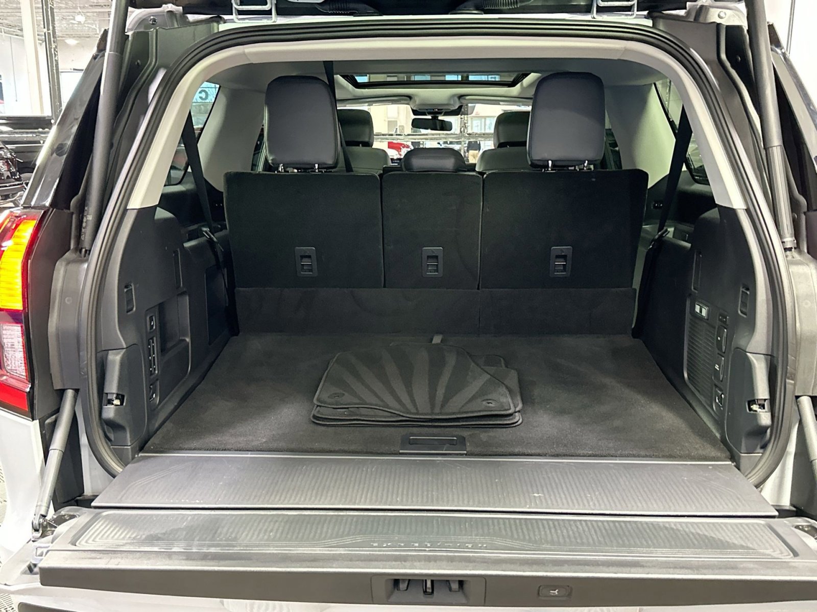 Certified 2025 Ford Expedition Max Active image 36