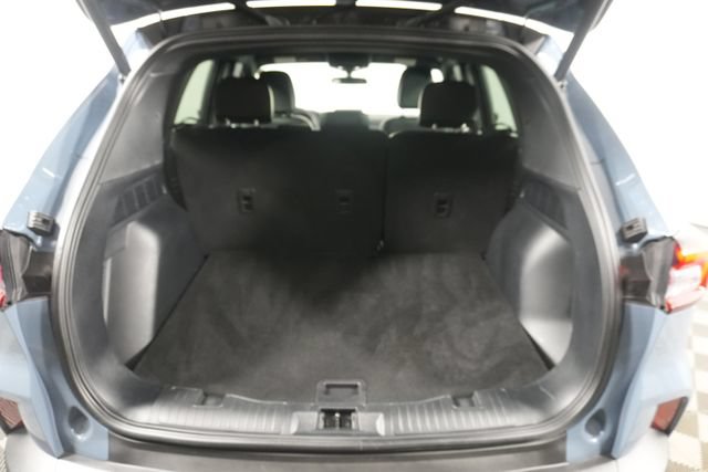 Certified 2025 Ford Escape ST-Line Select AWD/4WD image 24