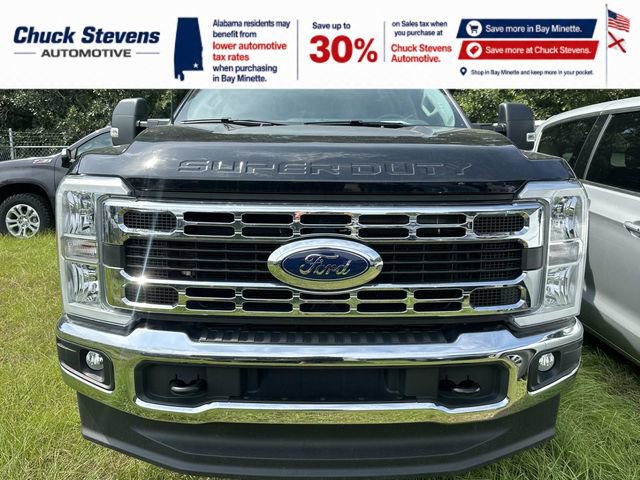 Certified 2026 Ford F250 XLT AWD/4WD image 3