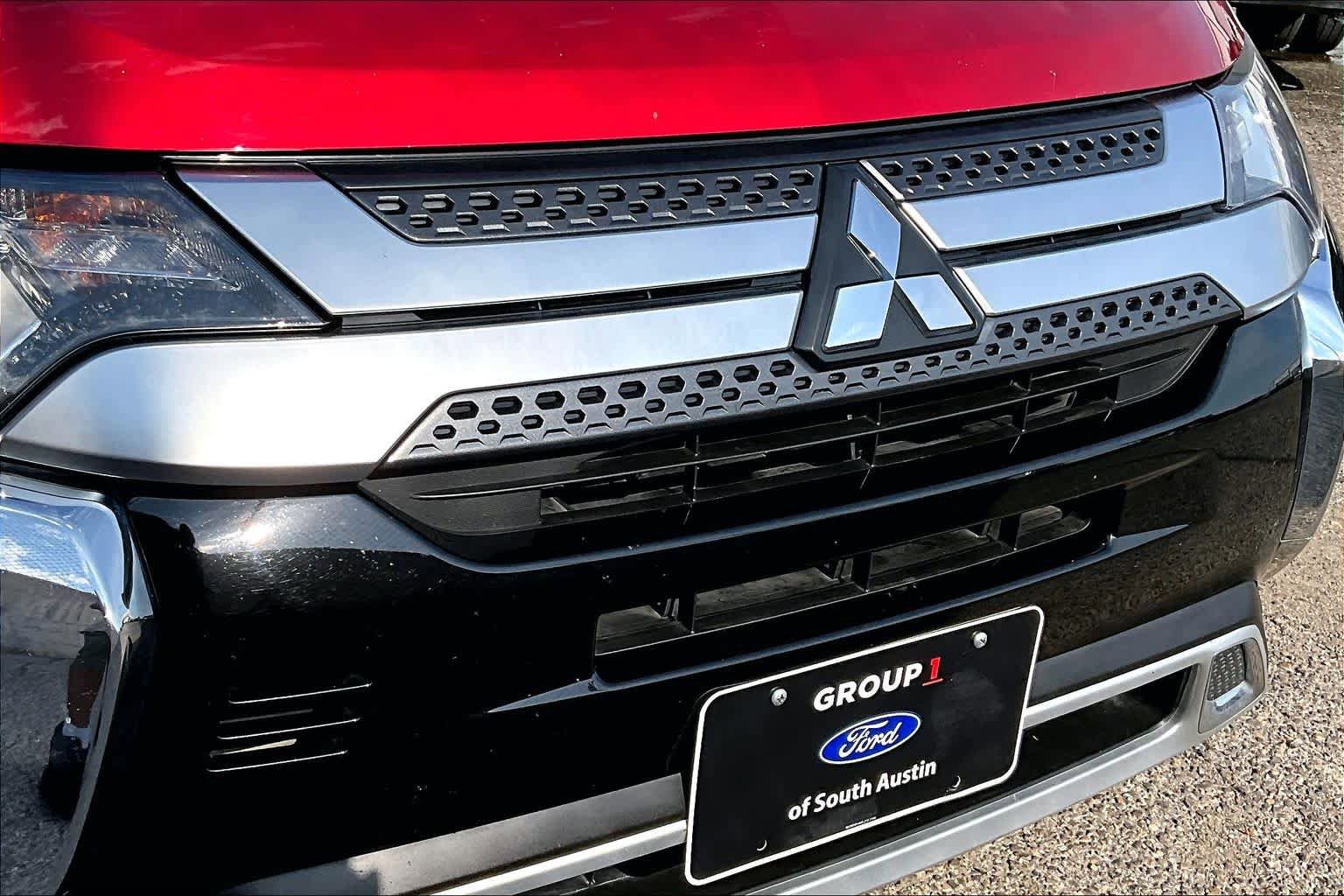 Used 2020 Mitsubishi Outlander SEL FWD image 30