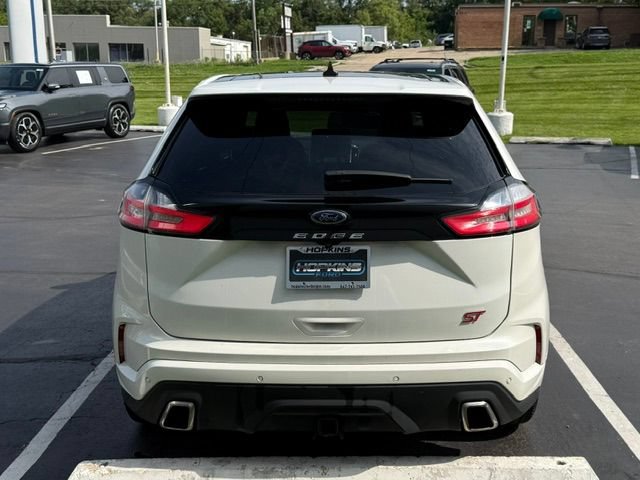 Certified 2023 Ford Edge ST w/ Equipment Group 401A AWD/4WD image 5