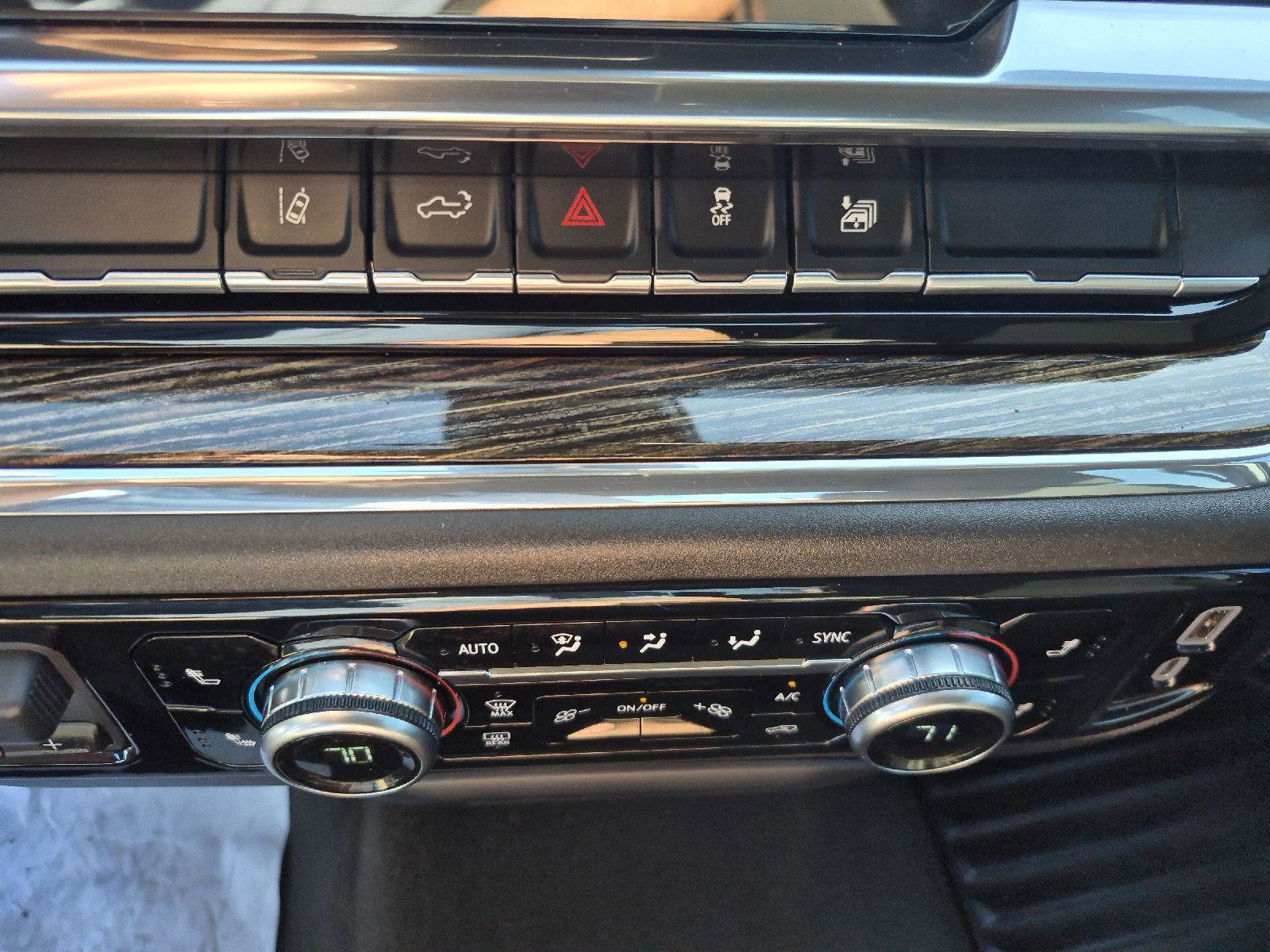 Used 2024 GMC Sierra 2500 SLE w/ SLE Value Package; image 17