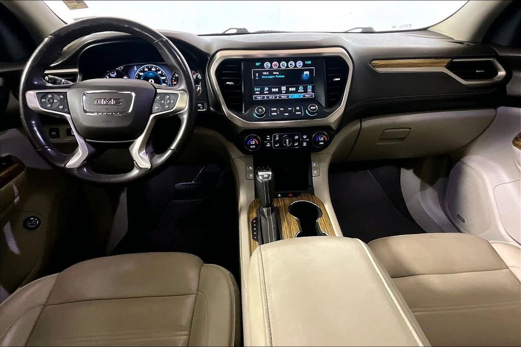 Used 2019 GMC Acadia Denali w/ Technology Package image 11