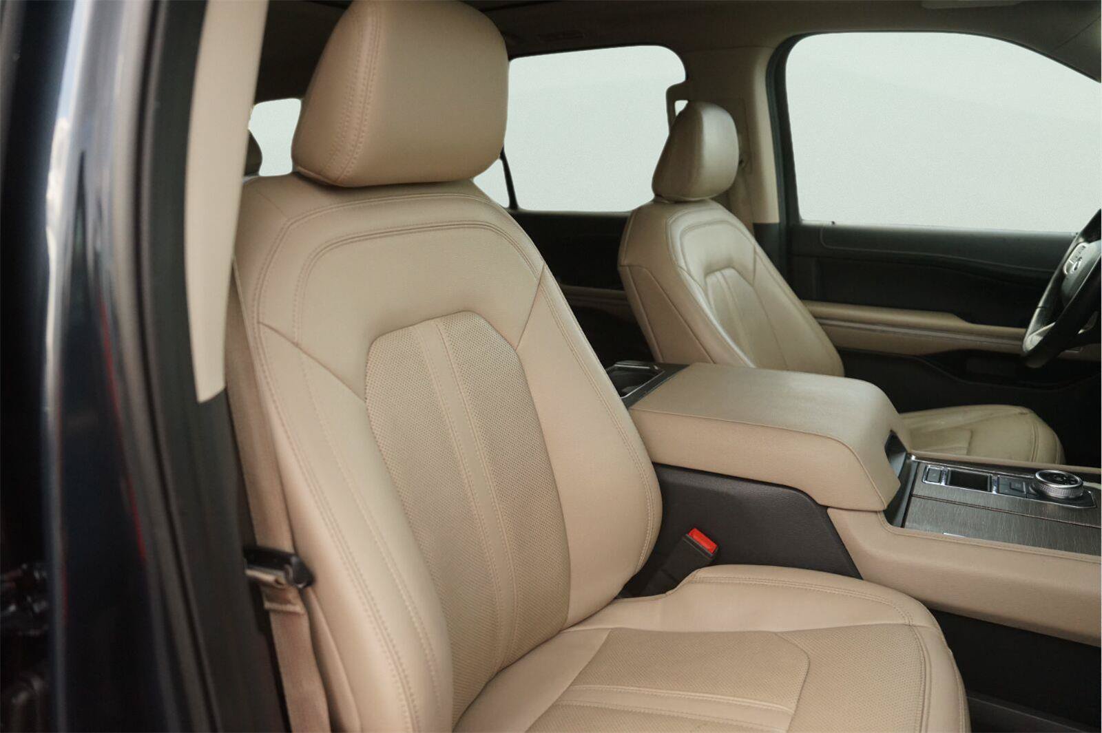 Certified 2022 Ford Expedition Max Limited RWD image 22