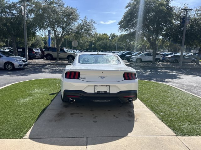 Certified 2026 Ford Mustang Coupe RWD image 7