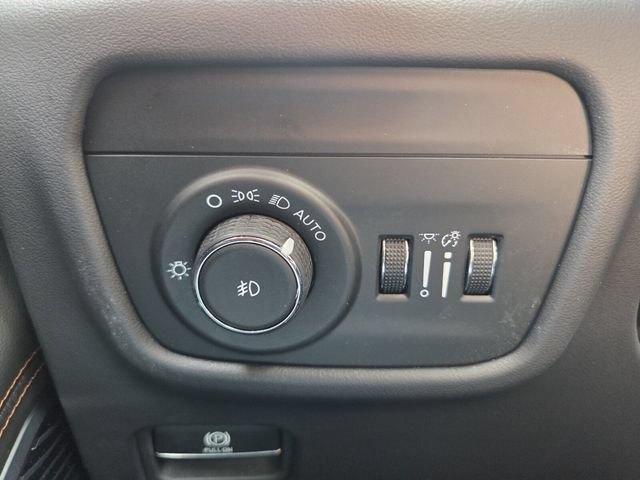 Used 2024 Jeep Grand Cherokee L Summit AWD/4WD image 24