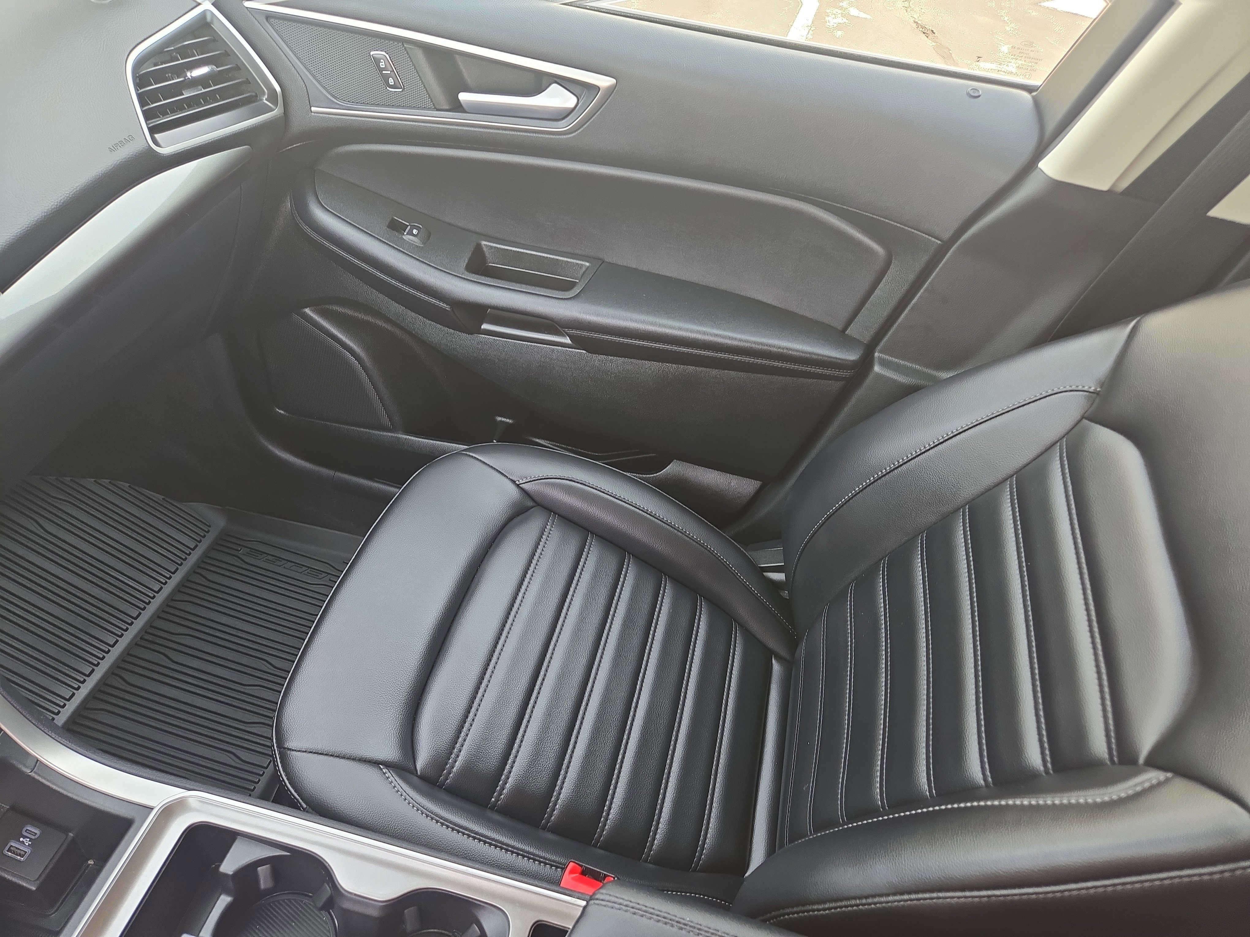 Certified 2023 Ford Edge SEL w/ Convenience Package image 28