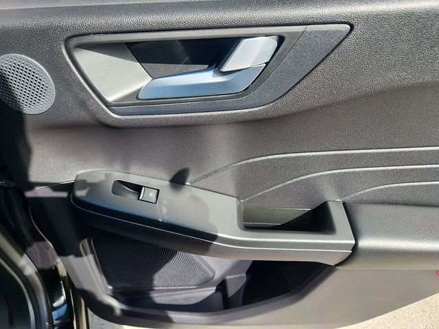 Certified 2022 Ford Escape Titanium w/ Titanium Elite Package image 31