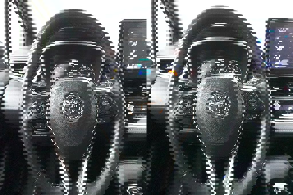 Used 2023 Toyota Corolla SE FWD image 11