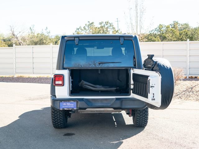 Used 2023 Jeep Wrangler Sport image 8