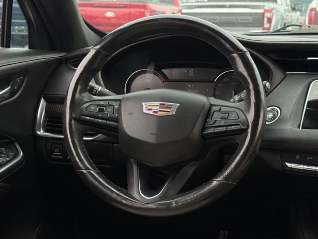 Used 2019 Cadillac XT4 Sport w/ Cold Weather Package AWD/4WD image 7
