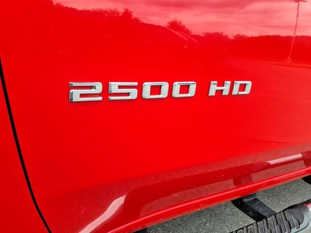 Used 2022 Chevrolet Silverado 2500 LT w/ Convenience Package AWD/4WD image 8