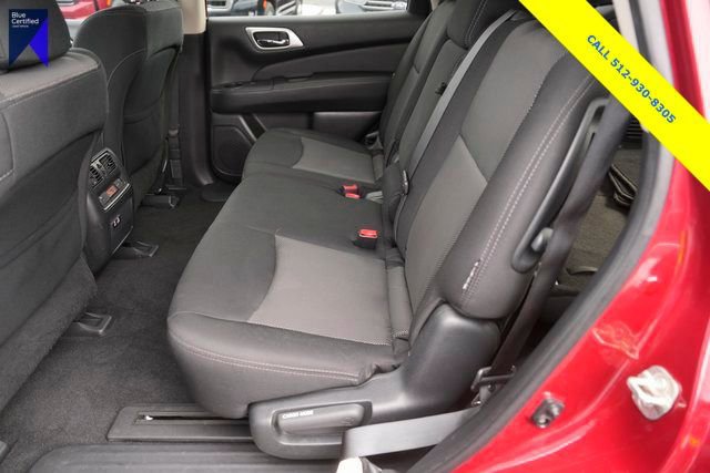 Used 2020 Nissan Pathfinder SV image 11