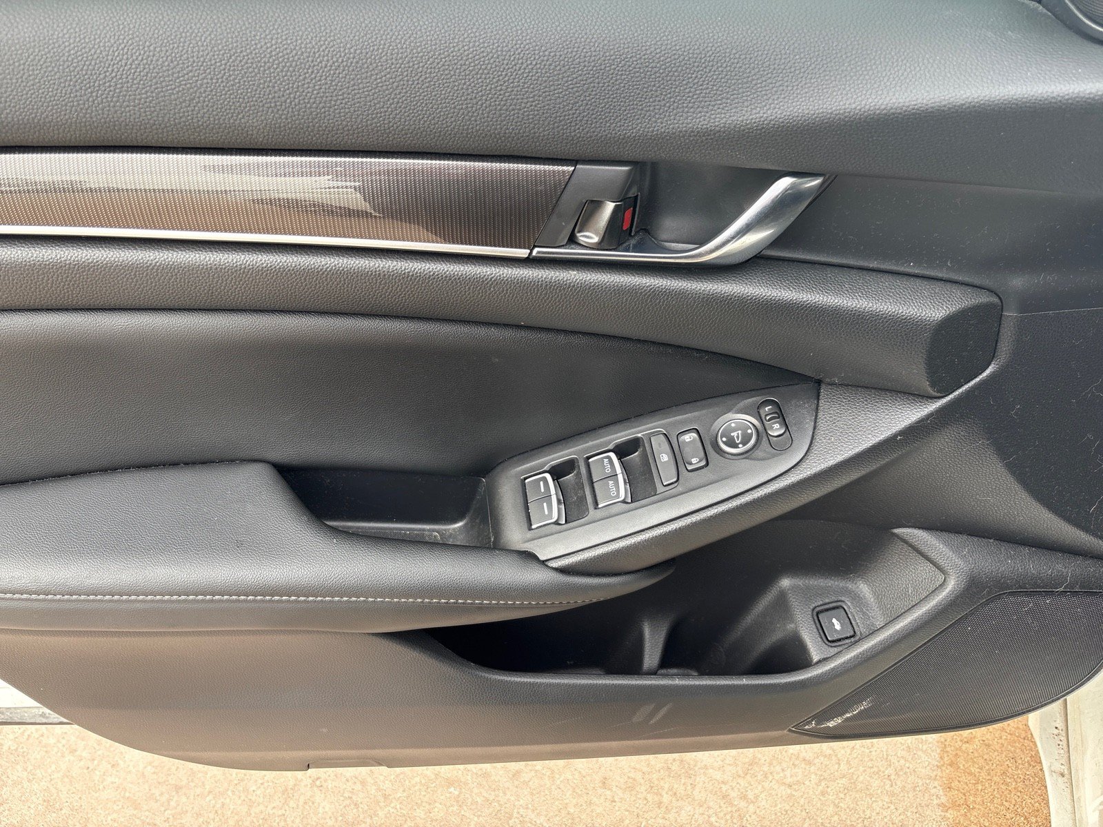 Used 2022 Honda Accord Sport image 13