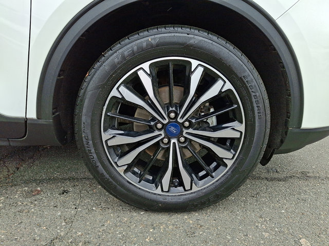 Certified 2022 Ford Escape SE w/ SE Sport Appearance Package AWD/4WD image 13