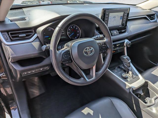Used 2021 Toyota RAV4 AWD Hybrid image 10