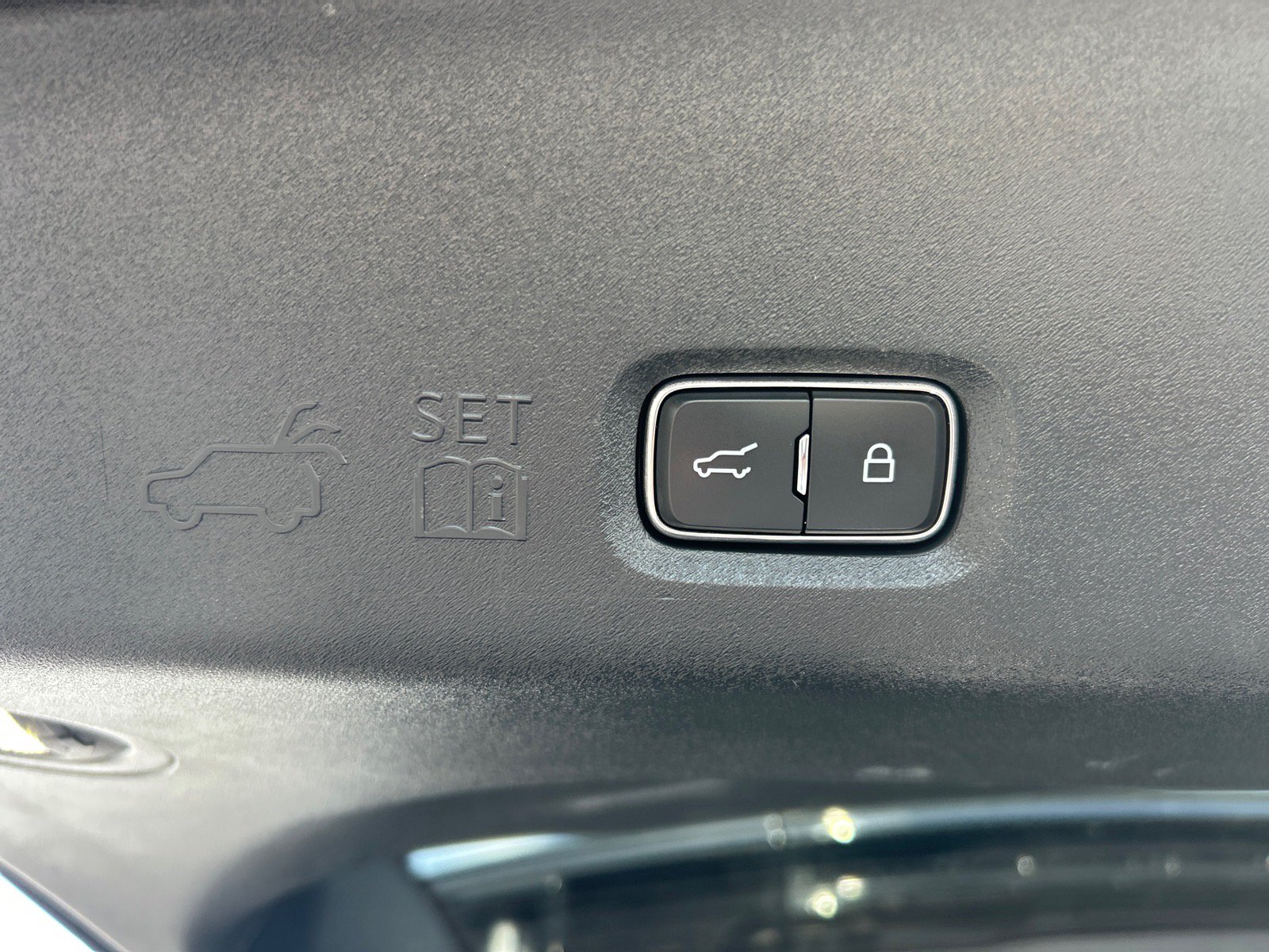 Certified 2025 Ford Expedition Max Platinum AWD/4WD image 19
