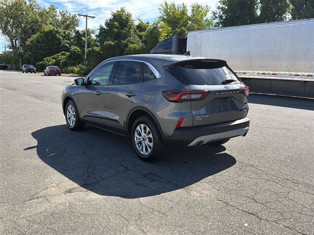 Certified 2023 Ford Escape Active AWD/4WD image 7