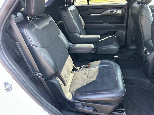 Certified 2025 Ford Explorer ST AWD/4WD image 28