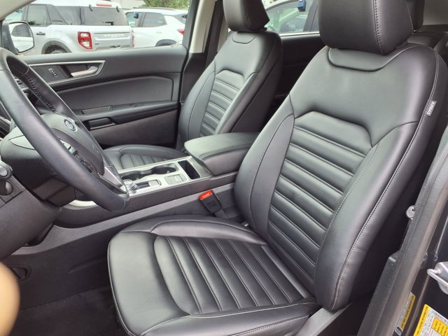 Certified 2024 Ford Edge SEL w/ Convenience Package AWD/4WD image 4