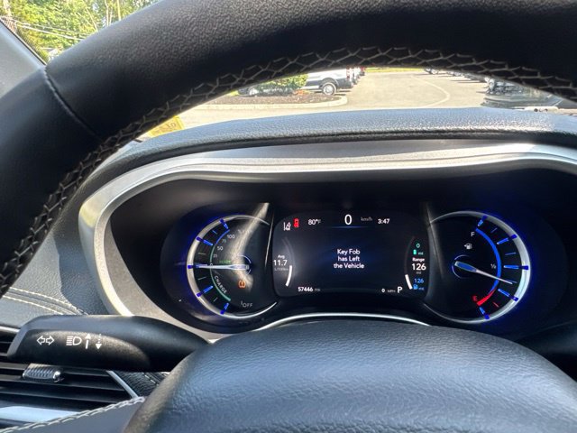 Used 2024 Chrysler Pacifica Limited FWD image 27