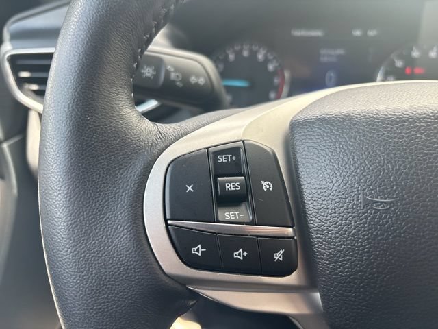 Certified 2024 Ford Explorer XLT w/ Equipment Group 202A AWD/4WD image 18