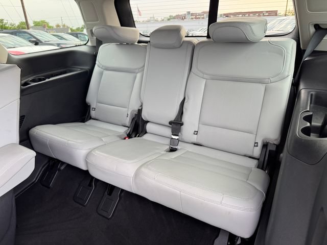Certified 2025 Ford Expedition Platinum w/ Driver's Package AWD/4WD image 18