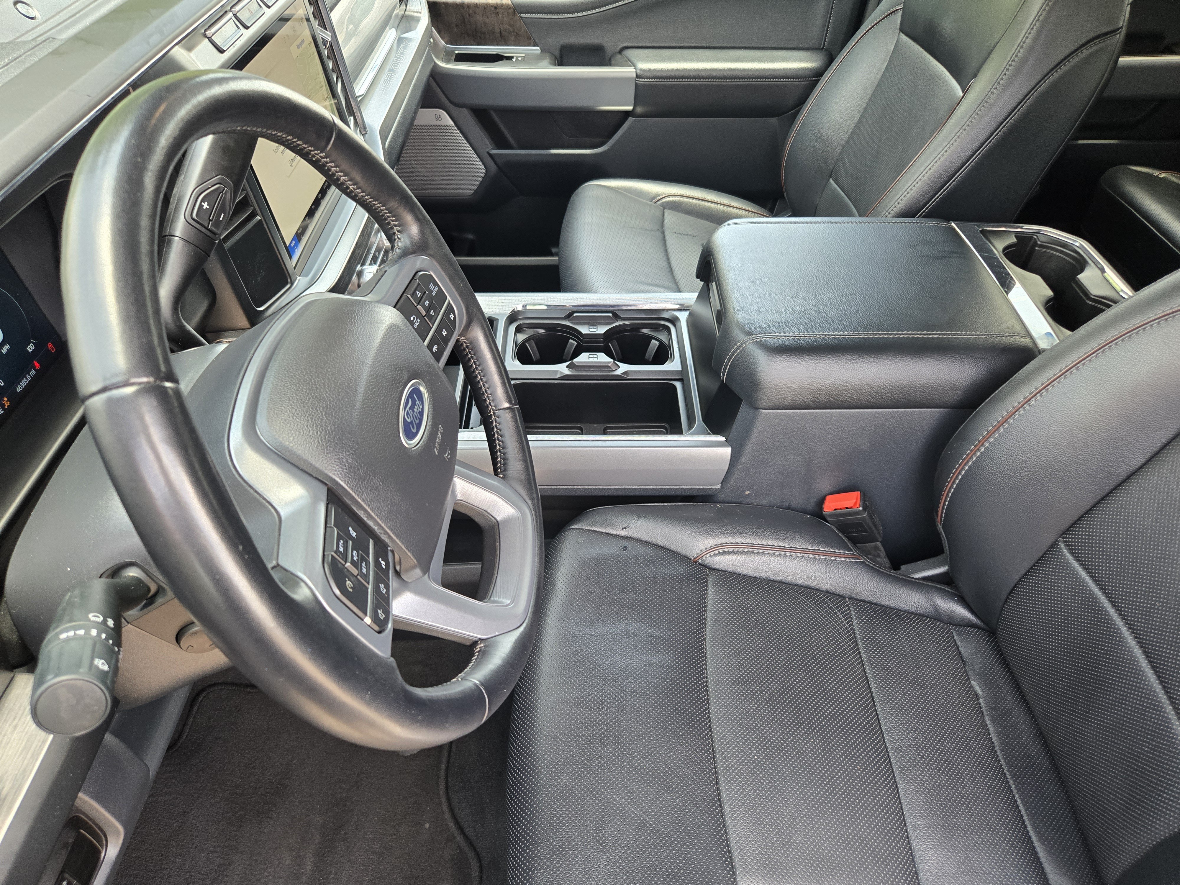 Certified 2024 Ford F250 Lariat w/ FX4 Off-Road Package AWD/4WD image 9