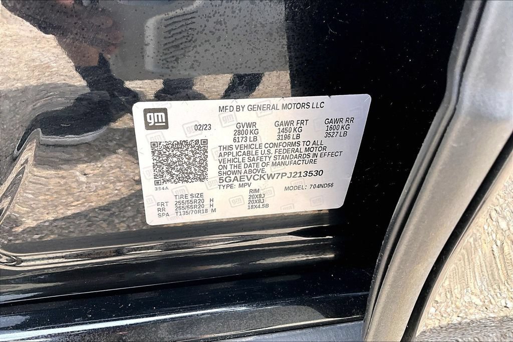 Used 2023 Buick Enclave Avenir w/ Avenir Technology Package AWD/4WD image 36