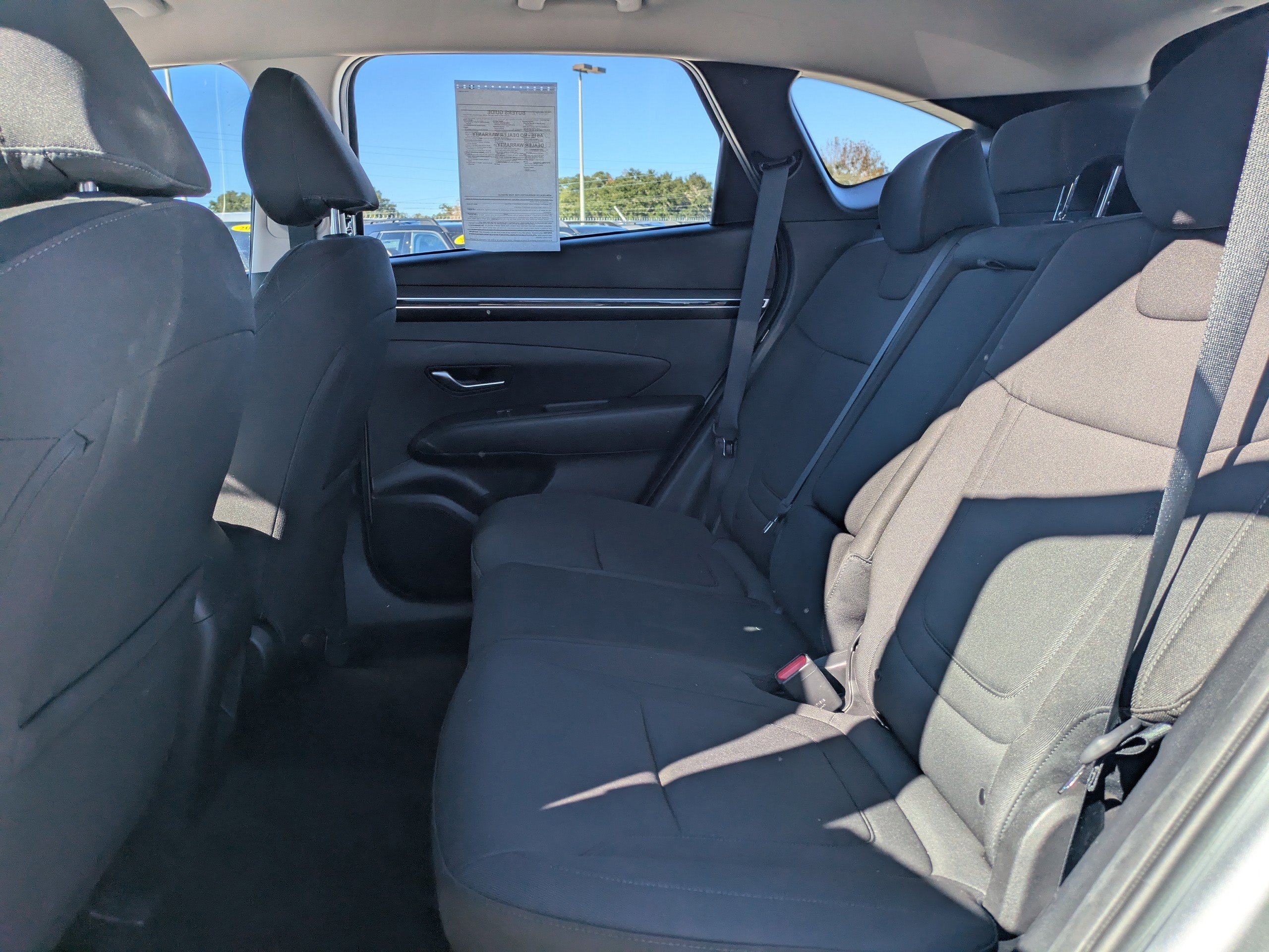 Used 2023 Hyundai Tucson SE image 13