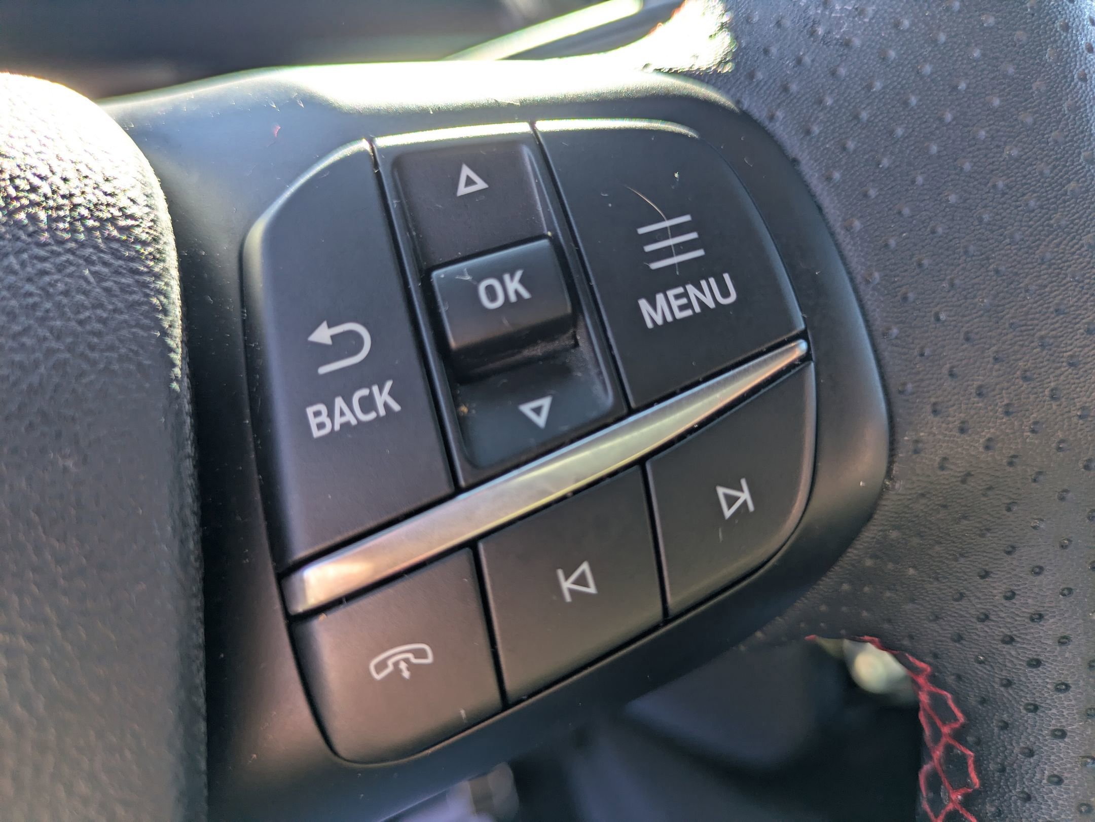 Certified 2023 Ford Escape ST-Line image 17